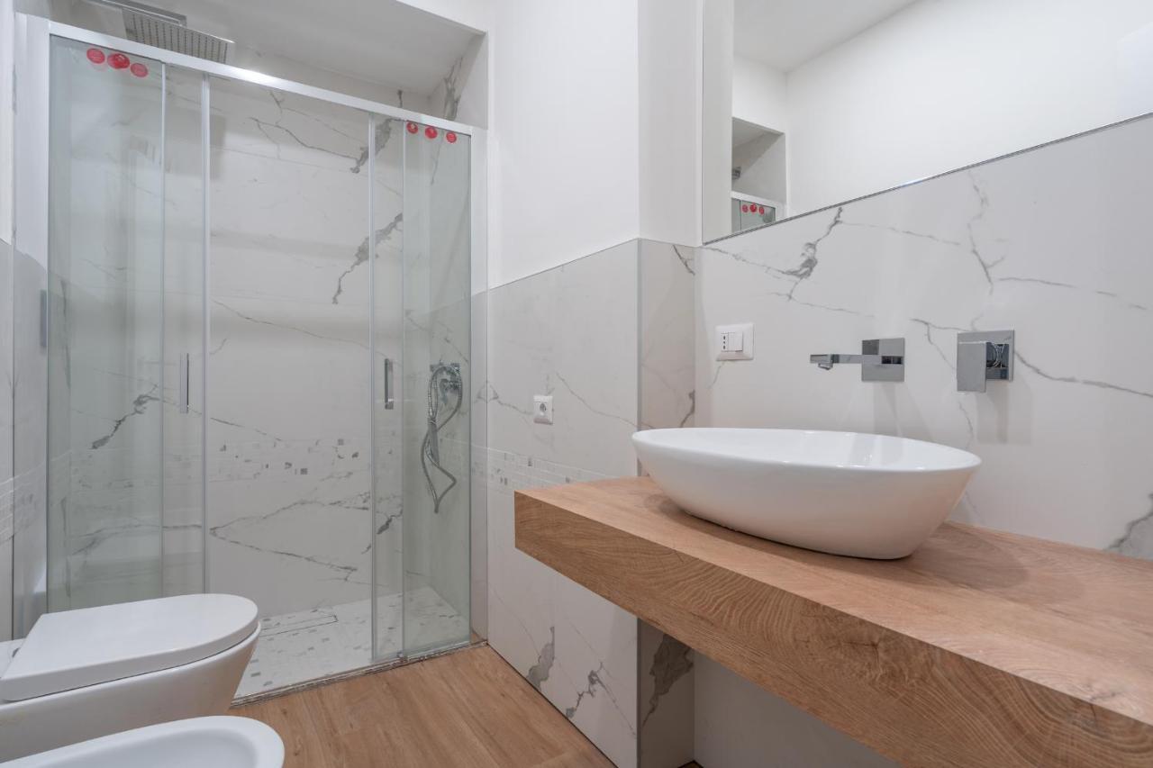 Cimiano Suite 21, New Apartment Milan Luaran gambar