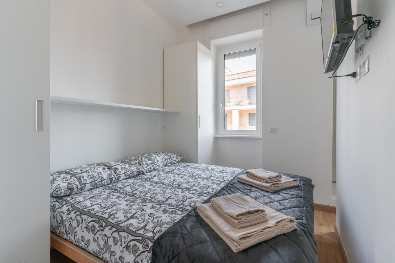 Cimiano Suite 21, New Apartment Milan Luaran gambar